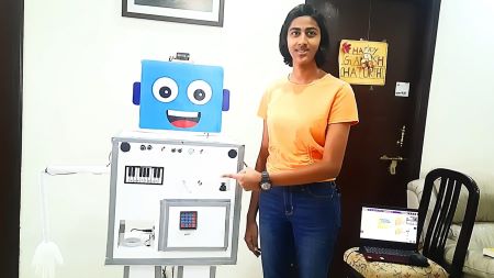 Sakhi-The-Humanoid-Robot
